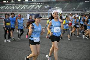 BIB: 52612
                            <button type="button" onclick="openModal(10465481)" class="btn btn-primary btn-sm float-right btn-popup" data-toggle="modal" data-target=".modal-high-quality">
                        <i class="fas fa-shopping-cart"></i> Add to Cart
                    </button>
                                            <button type="button" onclick="isThisMe(10465481, true)" class="btn btn-success btn-sm float-right btn-popup btn-isme hidden" data-toggle="tooltip" data-placement="bottom" title="นี่คือรูปของคุณใช่ไหม คลิกที่นี่เพื่อเอาเข้าอัลบั้ม">
                        <i class="fas fa-plus"></i> Add to album
                    </button>
                    <button type="button" onclick="isThisMe(10465481, false)" class="btn btn-warning btn-sm float-right btn-popup btn-isnotme hidden">
                        <i class="fas fa-ban"></i> Remove from album
                    </button>